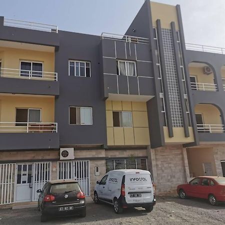 Ellen Apartamento T0 - Inforsal Эшпаргуш Экстерьер фото